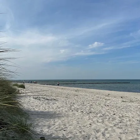 Strandnest Achtern Diek 13c * Zingst